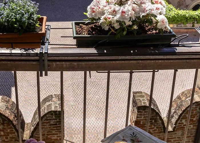 Residenza...cara Giulietta... Verona