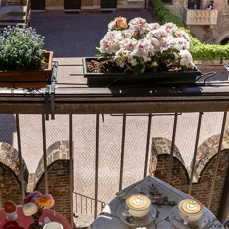 Residenza...cara Giulietta... Verona